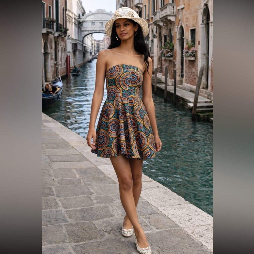Anthropologie NWT
KAHINDO STRAPLESS A-LINE DRESS Size XXS.